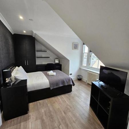 Luxury Double Room With Private Bathroom Edinburg Exteriör bild